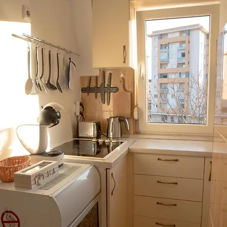 Διαμέρισμα Sunny 412 *